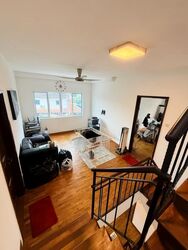 Straits Gardens (D27), Terrace #540533361